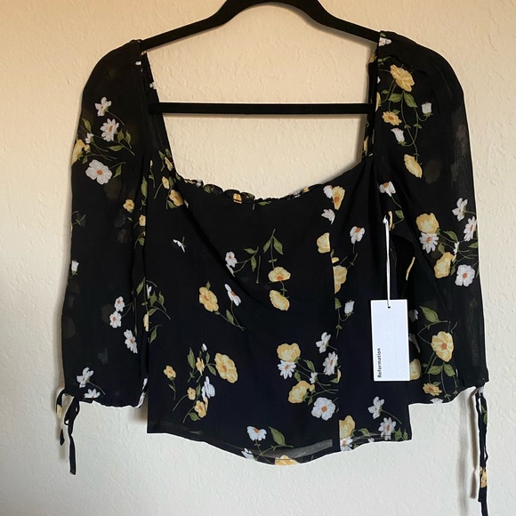 Reformation grove top - Picture 6 of 12